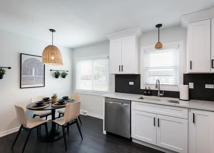 Luxurious House, 25 Min Downtown, 10min Midway Burbank